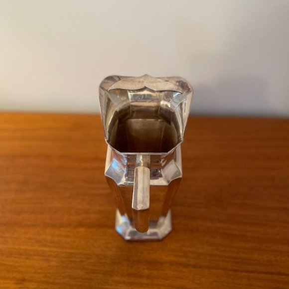Classic silver water pitcher - Picture 2 of 3